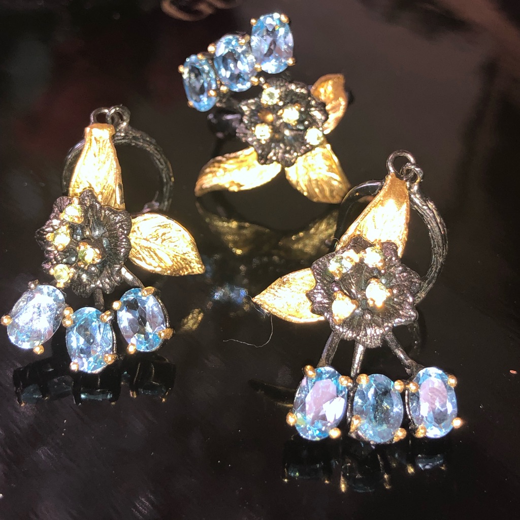 Unique Genuine Blue Topaz Earrings 400$